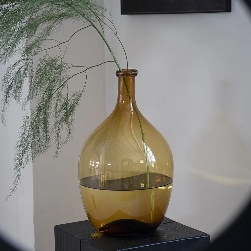Advanced sense large floor-to-ceiling big belly glass vase, advanced sense living room hanging clock horse drunk wood hydroponic
Advanced sense large floor-to-ceiling big belly glass vase, advanced sense living room hanging clock horse drunk wood hydroponic