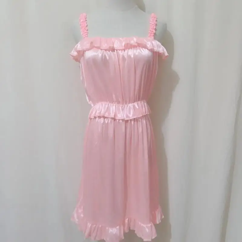 Летняя юбка в стиле Лолиты для девочек, глянцевая юбка из ледяного шелка с оборками, топ на бретельках, короткая юбка, шелковистая ночная рубашка на ощупь
Летняя юбка в стиле Лолиты для девочек, глянцевая юбка из ледяного шелка с оборками, топ на бретельках, короткая юбка, шелковистая ночная рубашка на ощупь