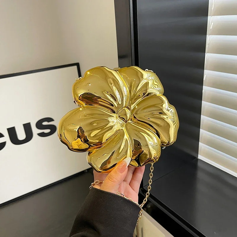 Acrylic Buckle Flower Shape 2025 New Product Designer Crossbody Bag Solid Color Lightweight Simple Fashion Mini Shoulder Bag
Acrylic Buckle Flower Shape 2025 New Product Designer Crossbody Bag Solid Color Lightweight Simple Fashion Mini Shoulder Bag