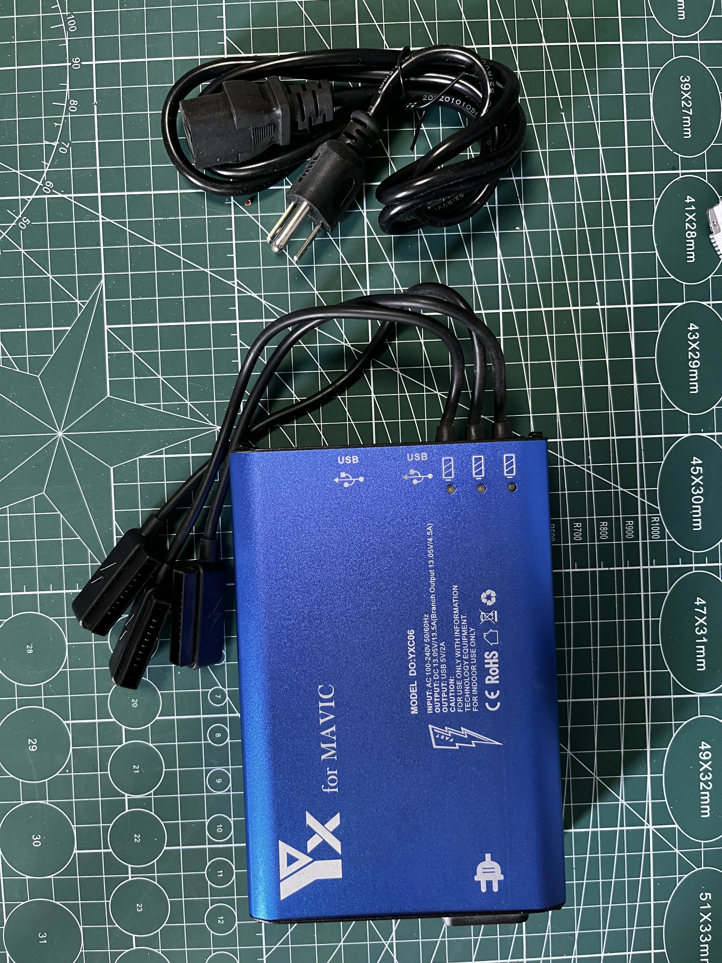 Зарядное устройство Mavic Pro/Platinum 5 в 1, параллельный интеллектуальный концентратор быстрой зарядки с вилкой США/ЕС для дрона DJI Mavic Pro YXC06
Зарядное устройство Mavic Pro/Platinum 5 в 1, параллельный интеллектуальный концентратор быстрой зарядки с вилкой США/ЕС для дрона DJI Mavic Pro YXC06