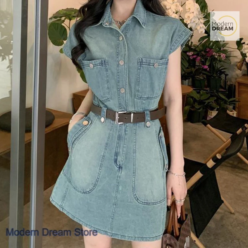 French retro style short sleeve waist light blue denim skirt female summer new fashion temperament belt casual mini dress
French retro style short sleeve waist light blue denim skirt female summer new fashion temperament belt casual mini dress