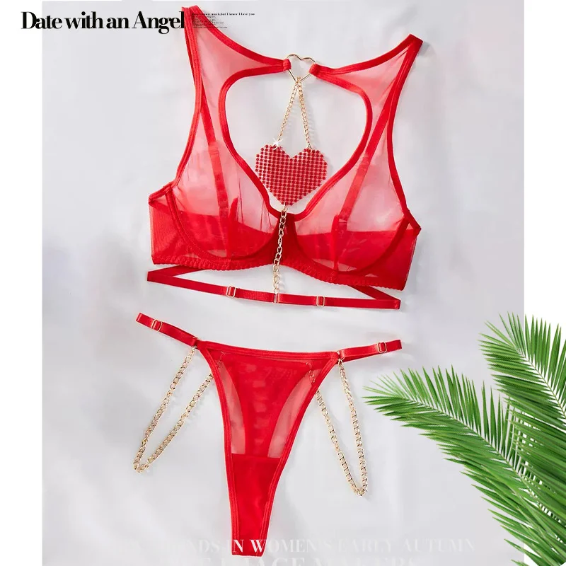 Bikini Fashion Sexy Red Sparkling Diamond Heart Accessories Chain Splicing Sheer Mesh Lingerie Set
Bikini Fashion Sexy Red Sparkling Diamond Heart Accessories Chain Splicing Sheer Mesh Lingerie Set