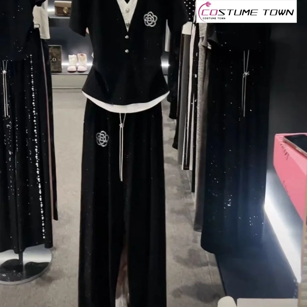 Leisure Sports Suit Women's Summer V-neck Short Sleeved Top High Waisted Straight Leg Pants Two-piece Set
Leisure Sports Suit Women's Summer V-neck Short Sleeved Top High Waisted Straight Leg Pants Two-piece Set