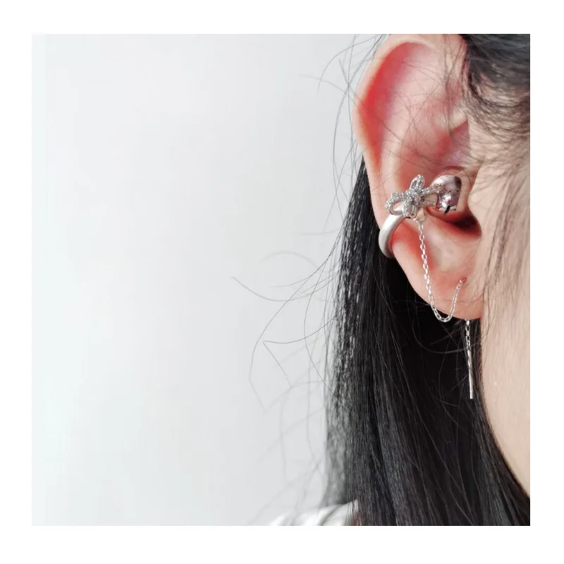 Suitable for Earphone Drill Buckle Full Diamond Bow Ear Clip Buckle Niche Design Exquisite High-end Accessories
Suitable for Earphone Drill Buckle Full Diamond Bow Ear Clip Buckle Niche Design Exquisite High-end Accessories
