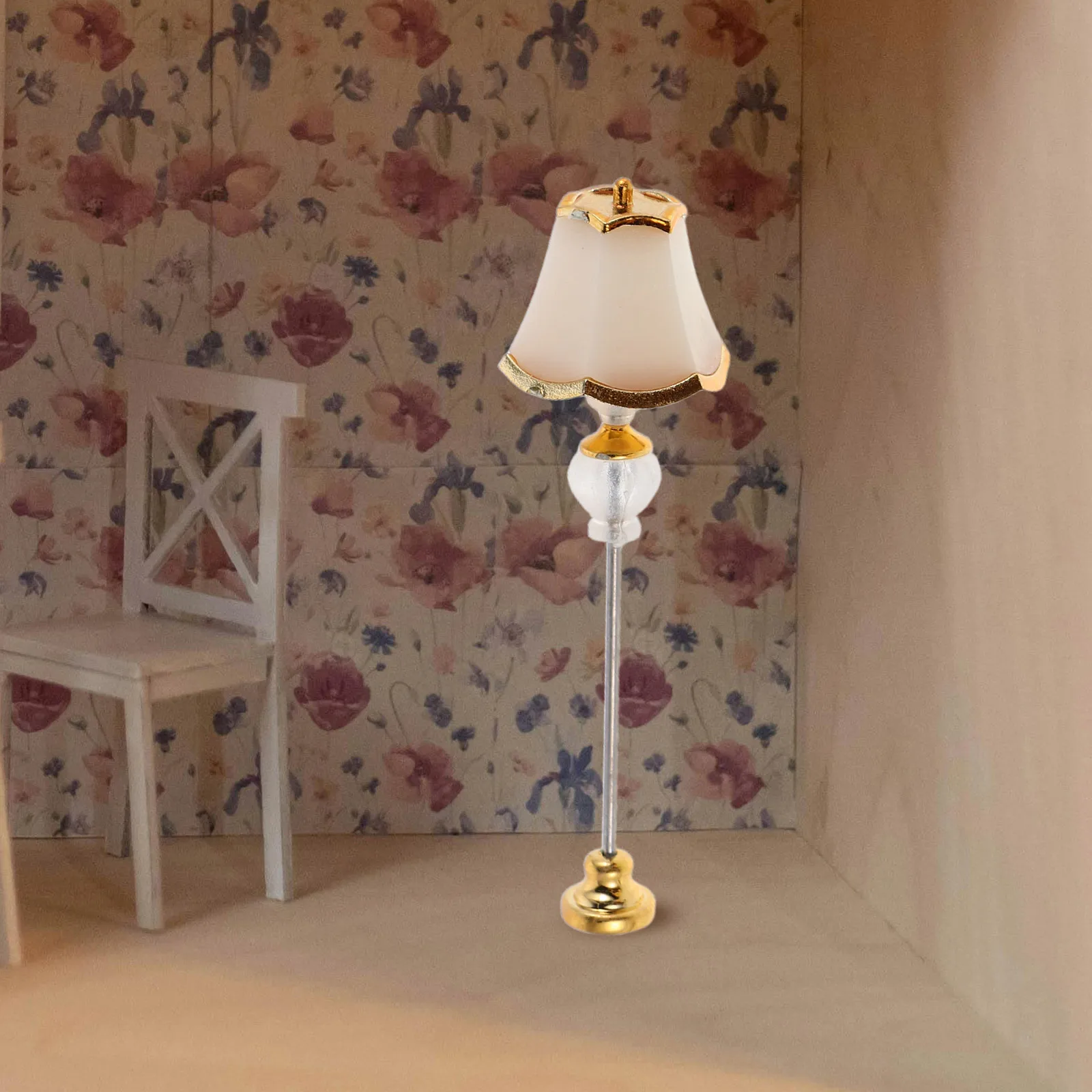 2 Pcs Mini Luminous Floor Lamp Dollhouse Furniture Accessories Miniature Desk Lighting
2 Pcs Mini Luminous Floor Lamp Dollhouse Furniture Accessories Miniature Desk Lighting