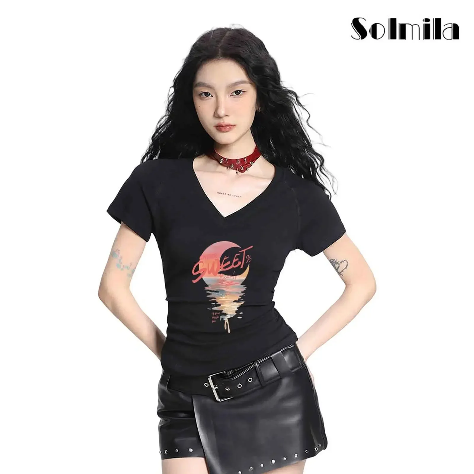 2025 New Summer Women T Shirt Print Short Sleeve T-Shirts Warm Casual Streetwear Hip Hop Fashion Y2k Clothes V-Neck Tops Tees
2025 New Summer Women T Shirt Print Short Sleeve T-Shirts Warm Casual Streetwear Hip Hop Fashion Y2k Clothes V-Neck Tops Tees