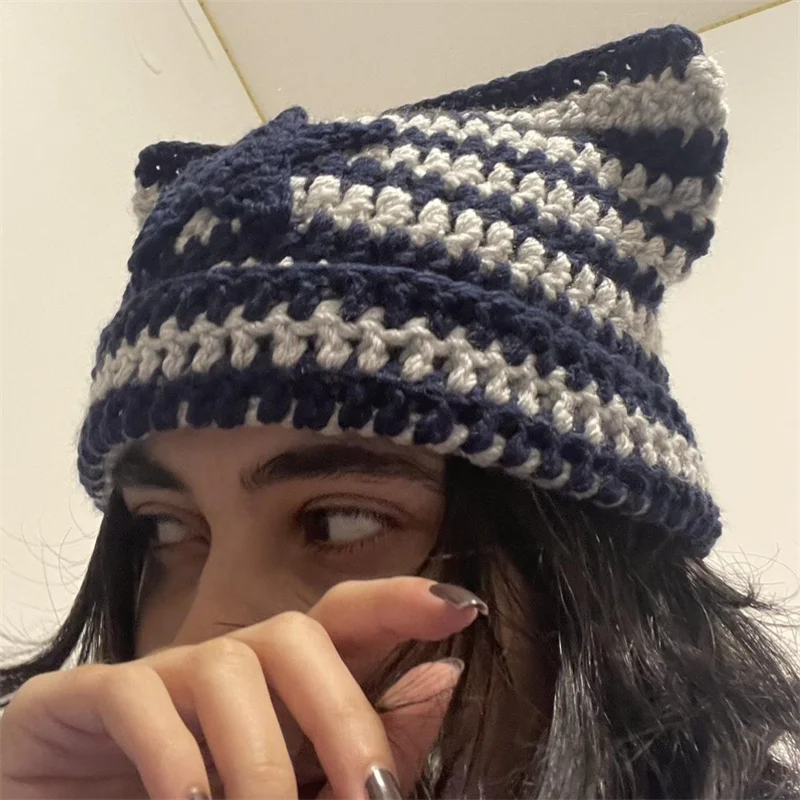 Fashion Y2K style Cute Star Devil Knitted Beanie Hat Ins Striped Knitting Wool Cap Autumn Winter Cat Ears Pullover Women Hats
Fashion Y2K style Cute Star Devil Knitted Beanie Hat Ins Striped Knitting Wool Cap Autumn Winter Cat Ears Pullover Women Hats