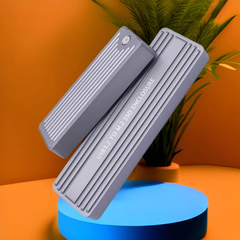 M2 SSD Case M.2 NVMe SATA SSD Enclosure Adapter 20Gbps USB 3.2 Gen2 USB C External Enclosure RTL9220 Chip Supports M and B&M Key
M2 SSD Case M.2 NVMe SATA SSD Enclosure Adapter 20Gbps USB 3.2 Gen2 USB C External Enclosure RTL9220 Chip Supports M and B&M Key