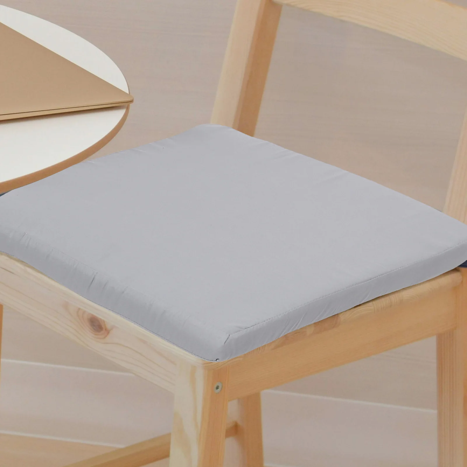 Household Butt Pillow High-Density Sponge Core Ensures No Deformation Ideal for Long Sitting Sessions At Work Or Home
Household Butt Pillow High-Density Sponge Core Ensures No Deformation Ideal for Long Sitting Sessions At Work Or Home