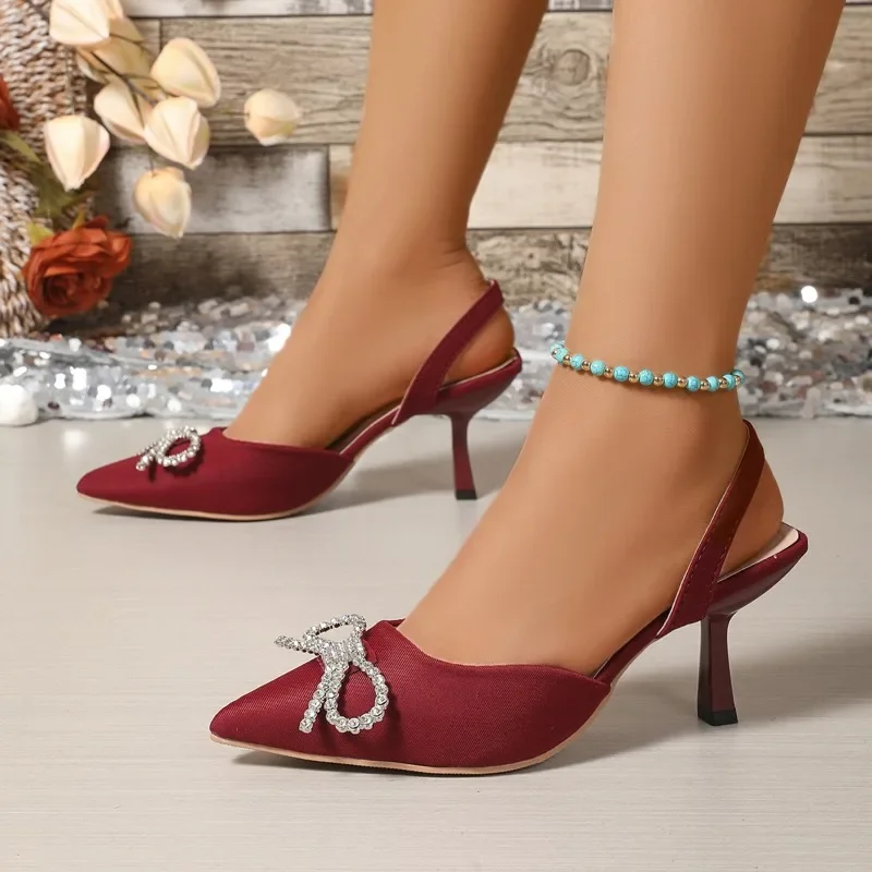 Female Shoes on Sale 2025 Summer Closed Toe Bow Tie Women's Sandals Pointed Toe Thin Heel Slip on Fashion Plus Size Dress Sandal
Female Shoes on Sale 2025 Summer Closed Toe Bow Tie Women's Sandals Pointed Toe Thin Heel Slip on Fashion Plus Size Dress Sandal