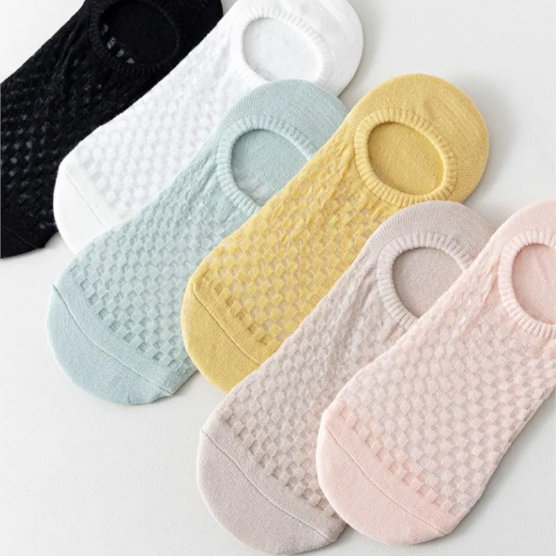 Women's Socks Summer Thin Shallow Mouth Invisible Sock Mesh Breathable Non-slip With Thin Terylene Funny Sock Solid Color Simple
Women's Socks Summer Thin Shallow Mouth Invisible Sock Mesh Breathable Non-slip With Thin Terylene Funny Sock Solid Color Simple