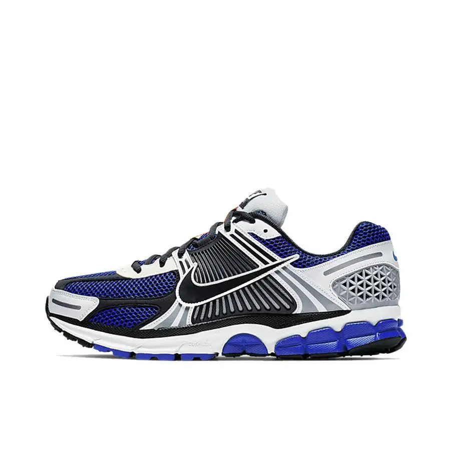 Nike Zoom Vomero 5, женские и мужские белые трековые синие и черные удобные амортизирующие дышащие кроссовки в стиле ретро CI1694-100
Nike Zoom Vomero 5, женские и мужские белые трековые синие и черные удобные амортизирующие дышащие кроссовки в стиле ретро CI1694-100