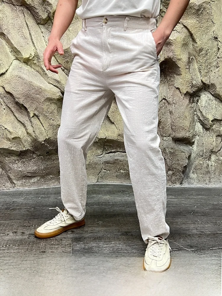 Мужские повседневные брюки из хлопка и льна, дышащие, немнущиеся, весна-лето, прямой крой, эластичный пояс, однотонные, универсальные
Мужские повседневные брюки из хлопка и льна, дышащие, немнущиеся, весна-лето, прямой крой, эластичный пояс, однотонные, универсальные