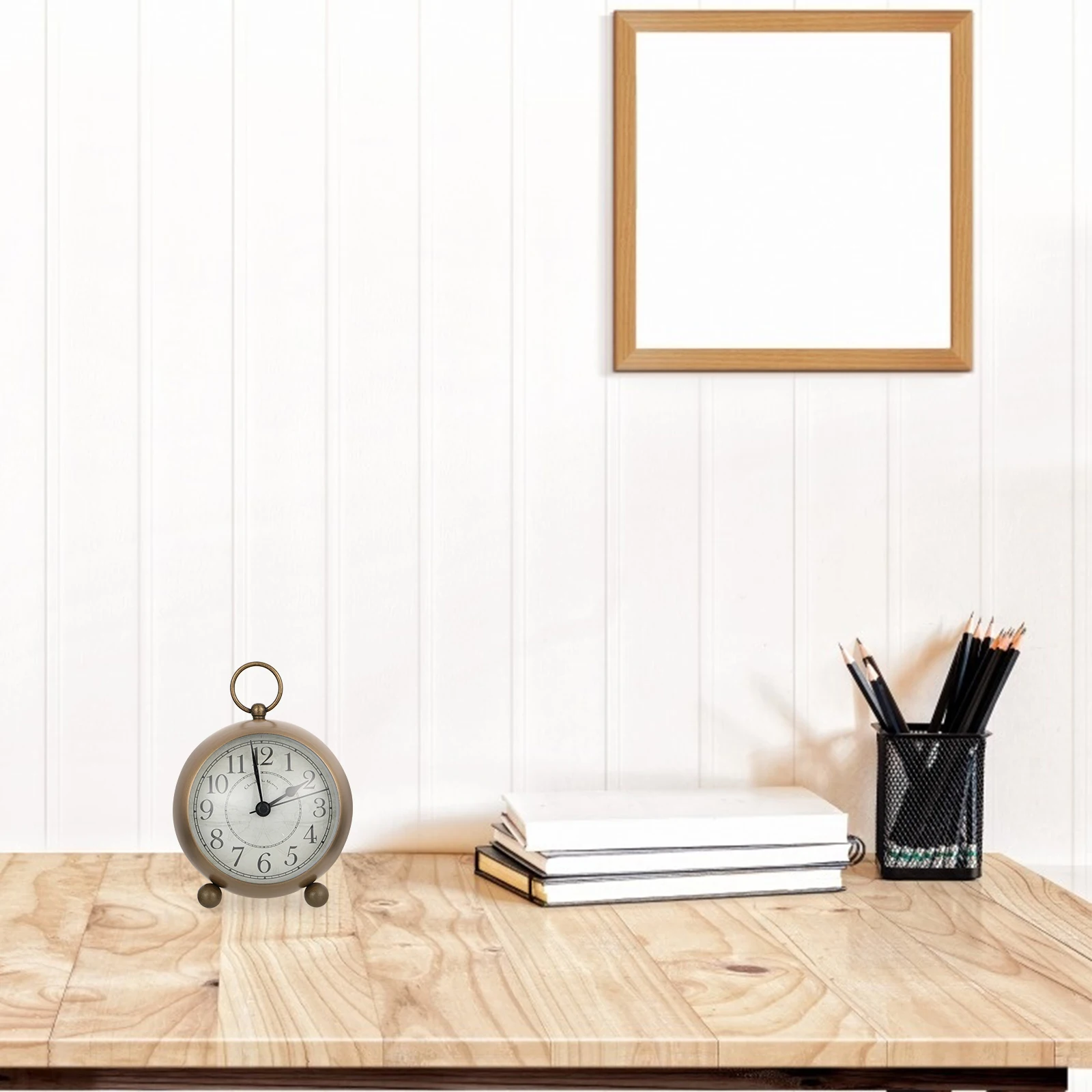 Luminous Alarm Clock Retro Silent Decorative Tabletop Nightstand Classic Glass Vintage Desktop Energy Saving Precise Movement
Luminous Alarm Clock Retro Silent Decorative Tabletop Nightstand Classic Glass Vintage Desktop Energy Saving Precise Movement