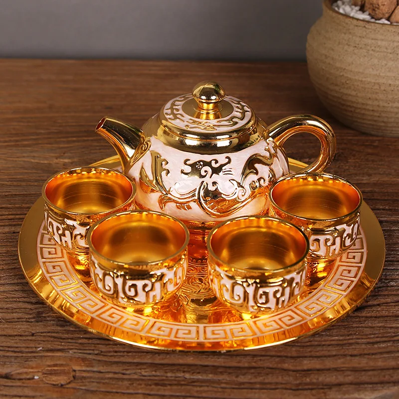 Embossed Kung Fu Tea Set Gold Teapot Exquisite Gift Creative Dragon Metal Tea Drinking Small Teapot Home Furnishings
Embossed Kung Fu Tea Set Gold Teapot Exquisite Gift Creative Dragon Metal Tea Drinking Small Teapot Home Furnishings
