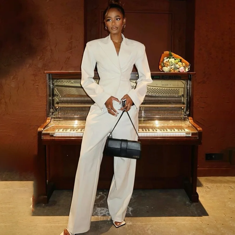 White Pants Suit Woman Luxury 2 Pieces Office Female Suit High Quality Chic Outfits Formal Blazer Set Trajes De Mujer Elegante
White Pants Suit Woman Luxury 2 Pieces Office Female Suit High Quality Chic Outfits Formal Blazer Set Trajes De Mujer Elegante