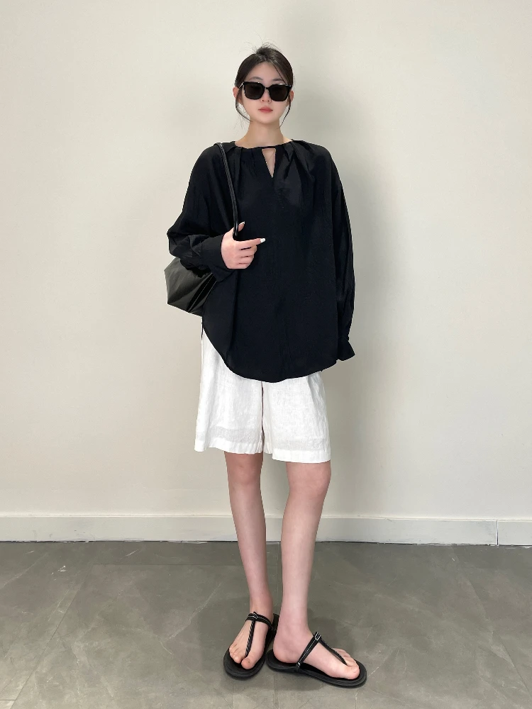 Acetate Fiber Long Sve V-Ne Hollow out irt Loose Slimming High-End Feel Summer Top Women's Faion French Sle Button...
Acetate Fiber Long Sve V-Ne Hollow out irt Loose Slimming High-End Feel Summer Top Women's Faion French Sle Button...