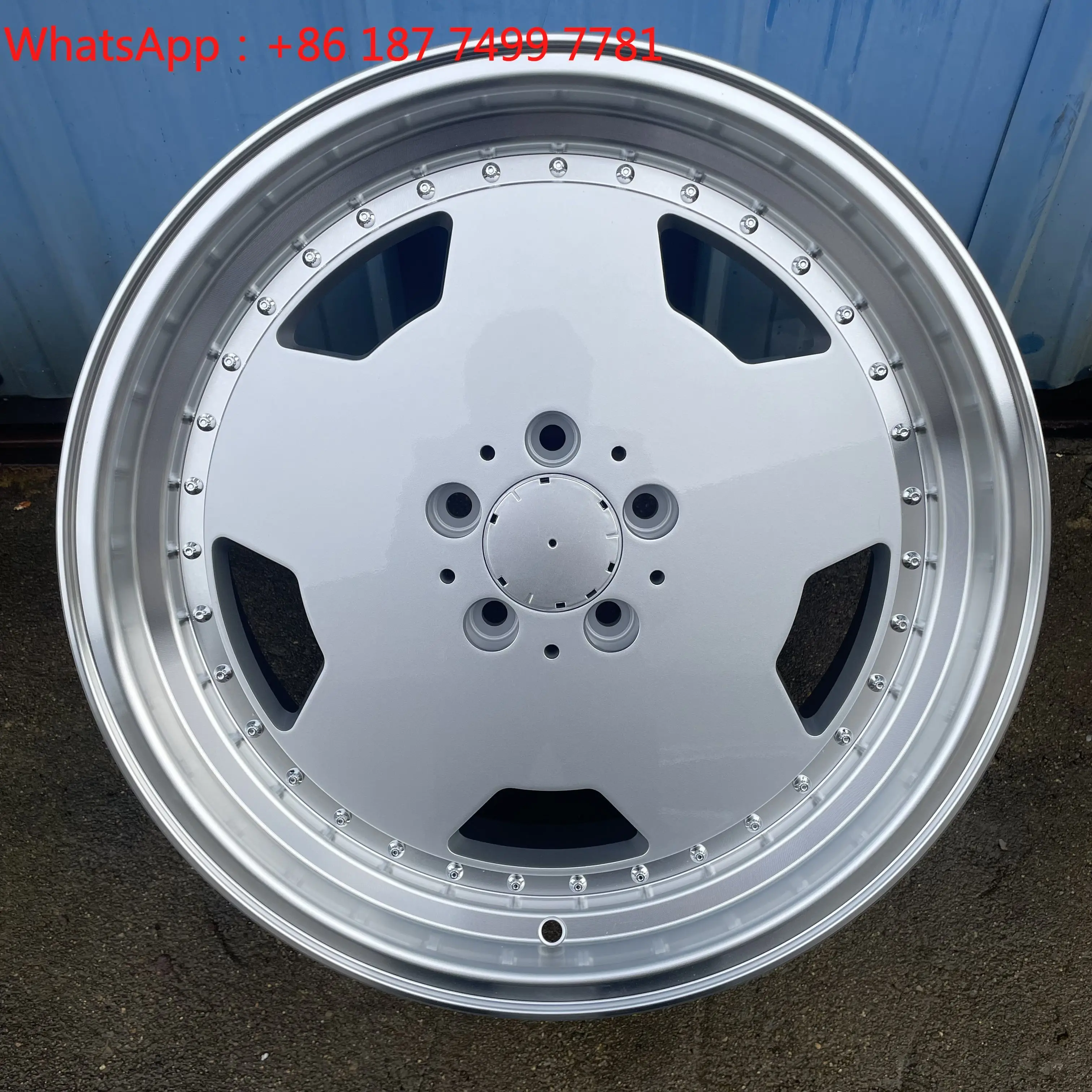 Новые 18-дюймовые винтажные разноширокие диски 5x112 8J/9J для легковых автомобилей 2024 года
Новые 18-дюймовые винтажные разноширокие диски 5x112 8J/9J для легковых автомобилей 2024 года