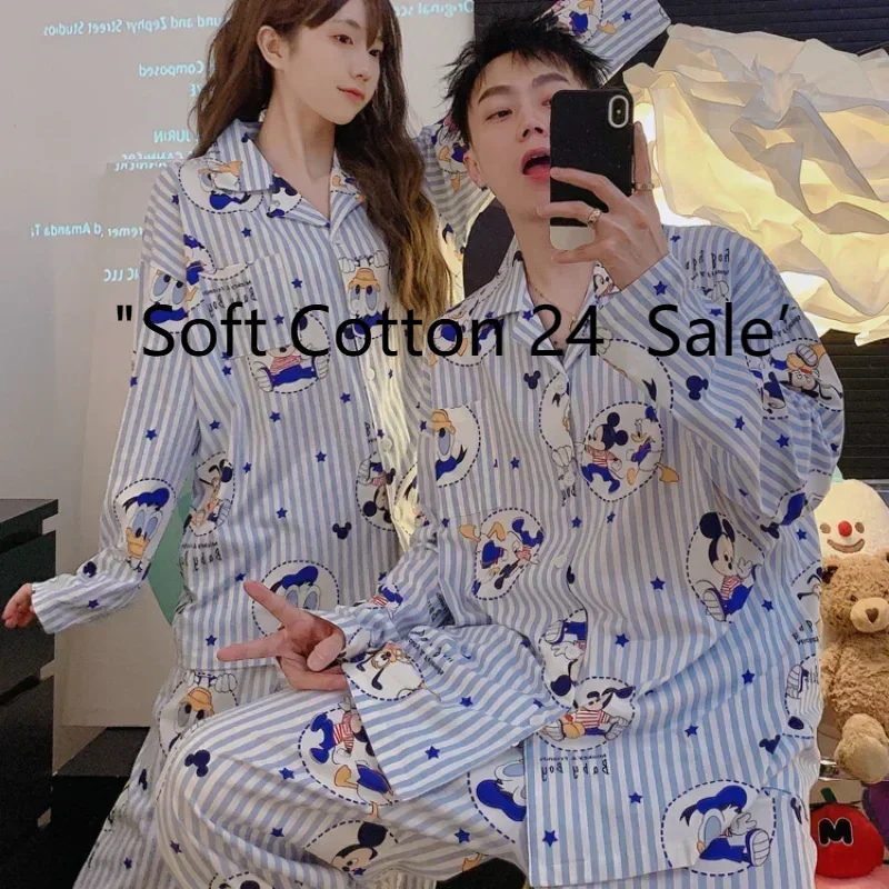 Disney couple pajamas winter men and women couple suit warm cartoon t wo-piece suit Disney loungewear Donald Duck pajamas
Disney couple pajamas winter men and women couple suit warm cartoon t wo-piece suit Disney loungewear Donald Duck pajamas