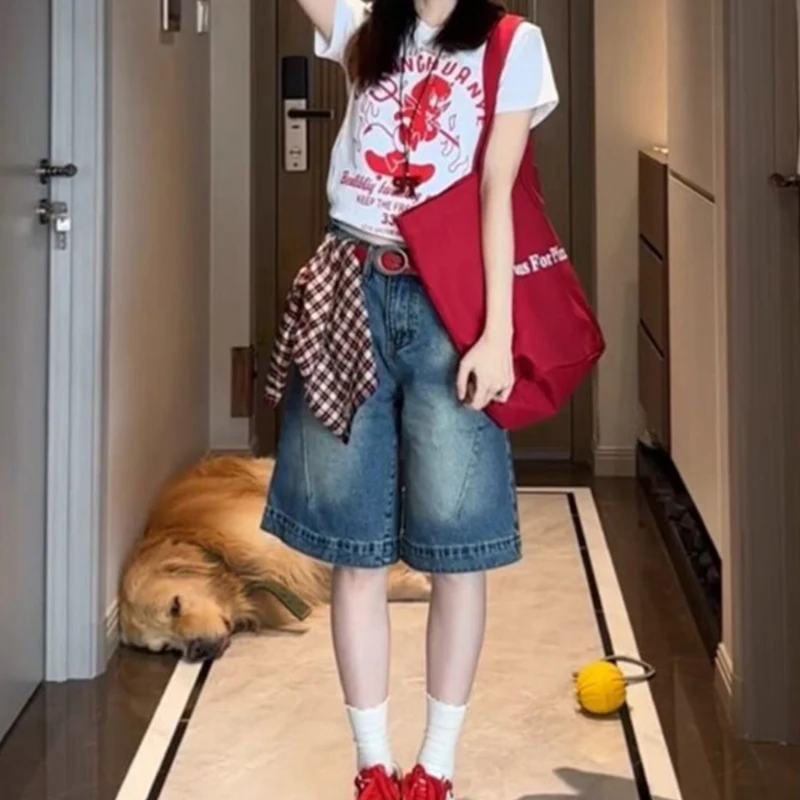 Women's High Waist Loose Denim Bermuda Shorts Casual Wide Leg Mid Length Jeans
Women's High Waist Loose Denim Bermuda Shorts Casual Wide Leg Mid Length Jeans