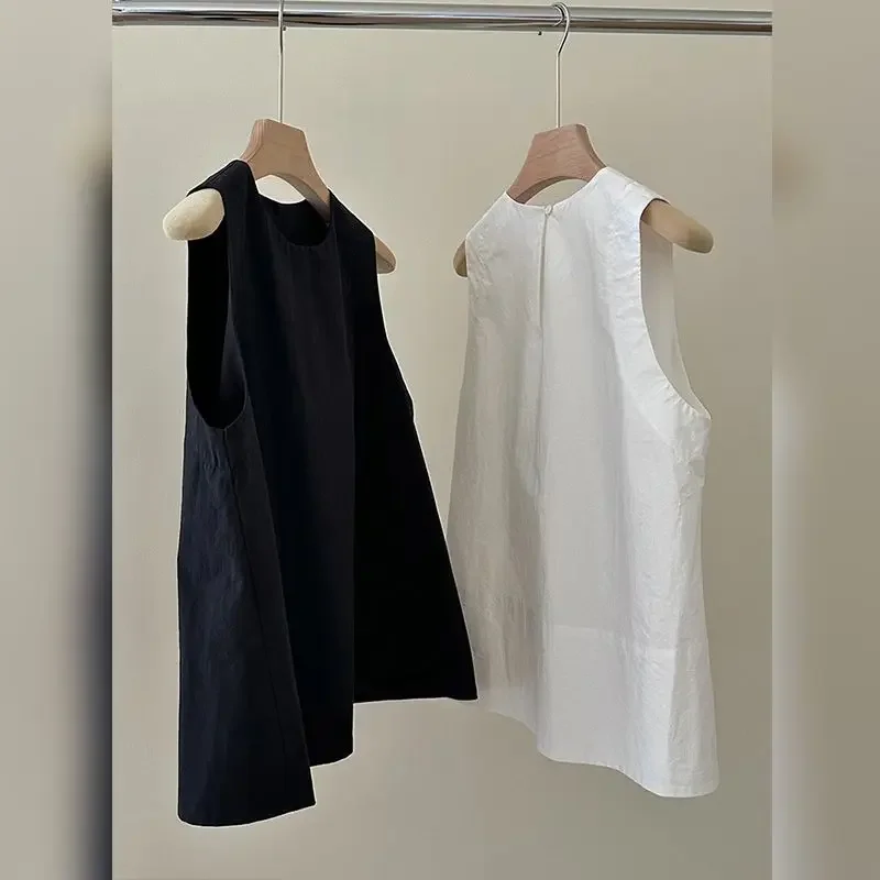 Korean Fashion Summer Women Tops High Quality Sleeveless O Neck A Line Loose Vest Tops Solid Color Simple Casual Female Clothing
Korean Fashion Summer Women Tops High Quality Sleeveless O Neck A Line Loose Vest Tops Solid Color Simple Casual Female Clothing