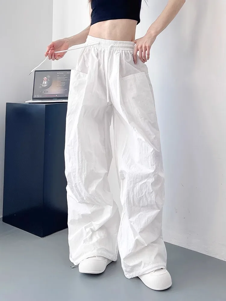 Белые рабочие брюки из ледяного шелка, женские летние тонкие спортивные брюки Qui Dry, широкие свободные повседневные брюки, гонконгские брюки с высокой талией, длинные...
Белые рабочие брюки из ледяного шелка, женские летние тонкие спортивные брюки Qui Dry, широкие свободные повседневные брюки, гонконгские брюки с высокой талией, длинные...