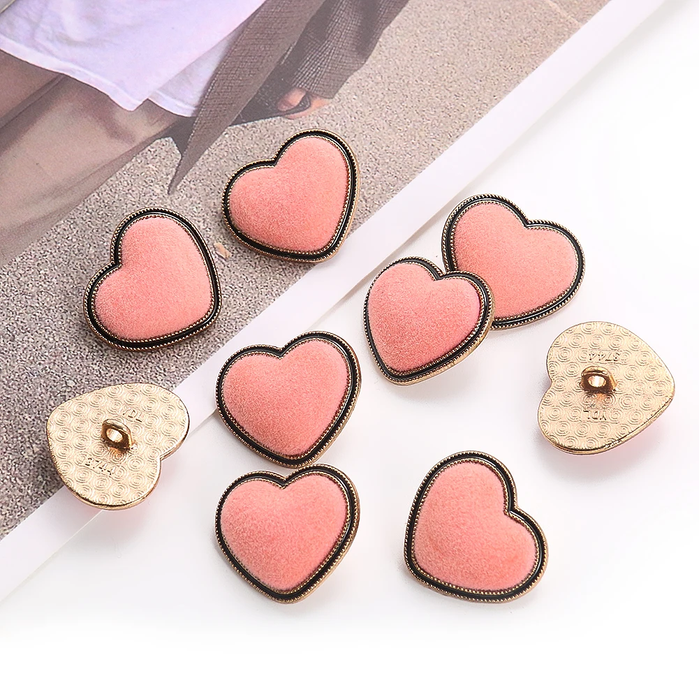 5 шт., металлические пуговицы с изображением сердца любви, ручная работа, пуговицы на хвостовике, женская куртка, пальто, вязаная пряжка, мех, сделай сам, декоративные пряжки, принадлежности
5 шт., металлические пуговицы с изображением сердца любви, ручная работа, пуговицы на хвостовике, женская куртка, пальто, вязаная пряжка, мех, сделай сам, декоративные пряжки, принадлежности