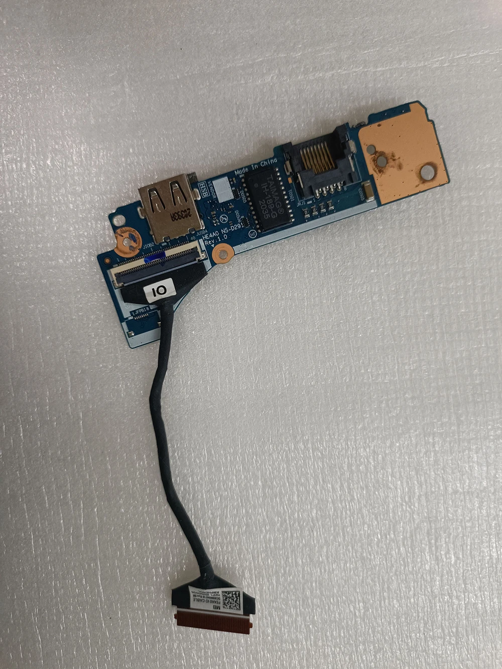 Б/у оригинал для Lenovo ThinkPad E14 Gen1, плата переключения, блок питания, USB-кабель ввода-вывода, маленькая плата NS-D291
Б/у оригинал для Lenovo ThinkPad E14 Gen1, плата переключения, блок питания, USB-кабель ввода-вывода, маленькая плата NS-D291