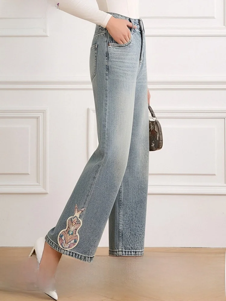 Retro Distressed Blue Embroidered Denim Jeans High Waist Loose Fit Summer Women's Fashion Straight Leg Wide Leg Pants
Retro Distressed Blue Embroidered Denim Jeans High Waist Loose Fit Summer Women's Fashion Straight Leg Wide Leg Pants