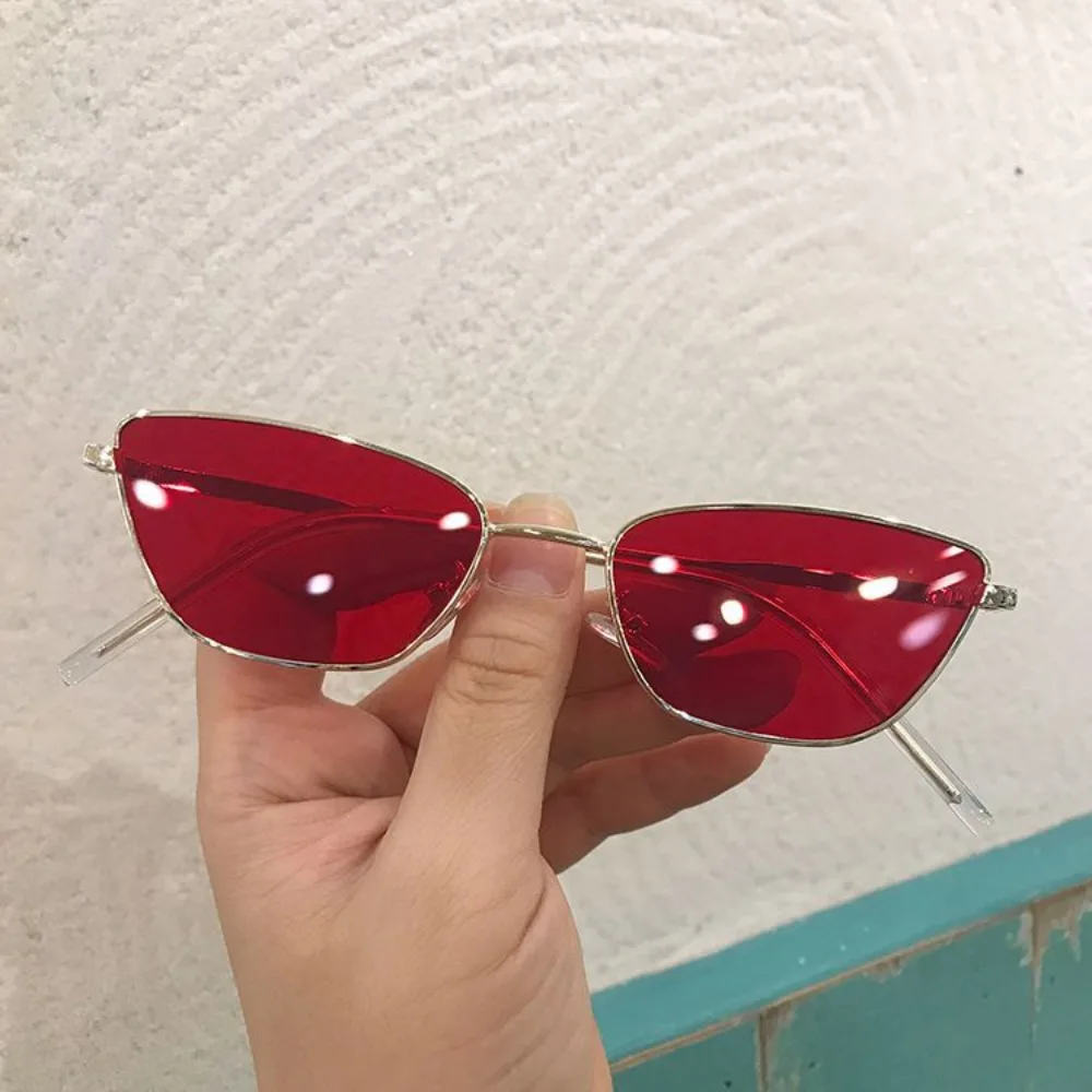 Ultralight Small Square Frame Sunglasses Women Popular Luxury Designer Metal Eyeglasses Outdoor Travel UV protection Eyewear
Ultralight Small Square Frame Sunglasses Women Popular Luxury Designer Metal Eyeglasses Outdoor Travel UV protection Eyewear