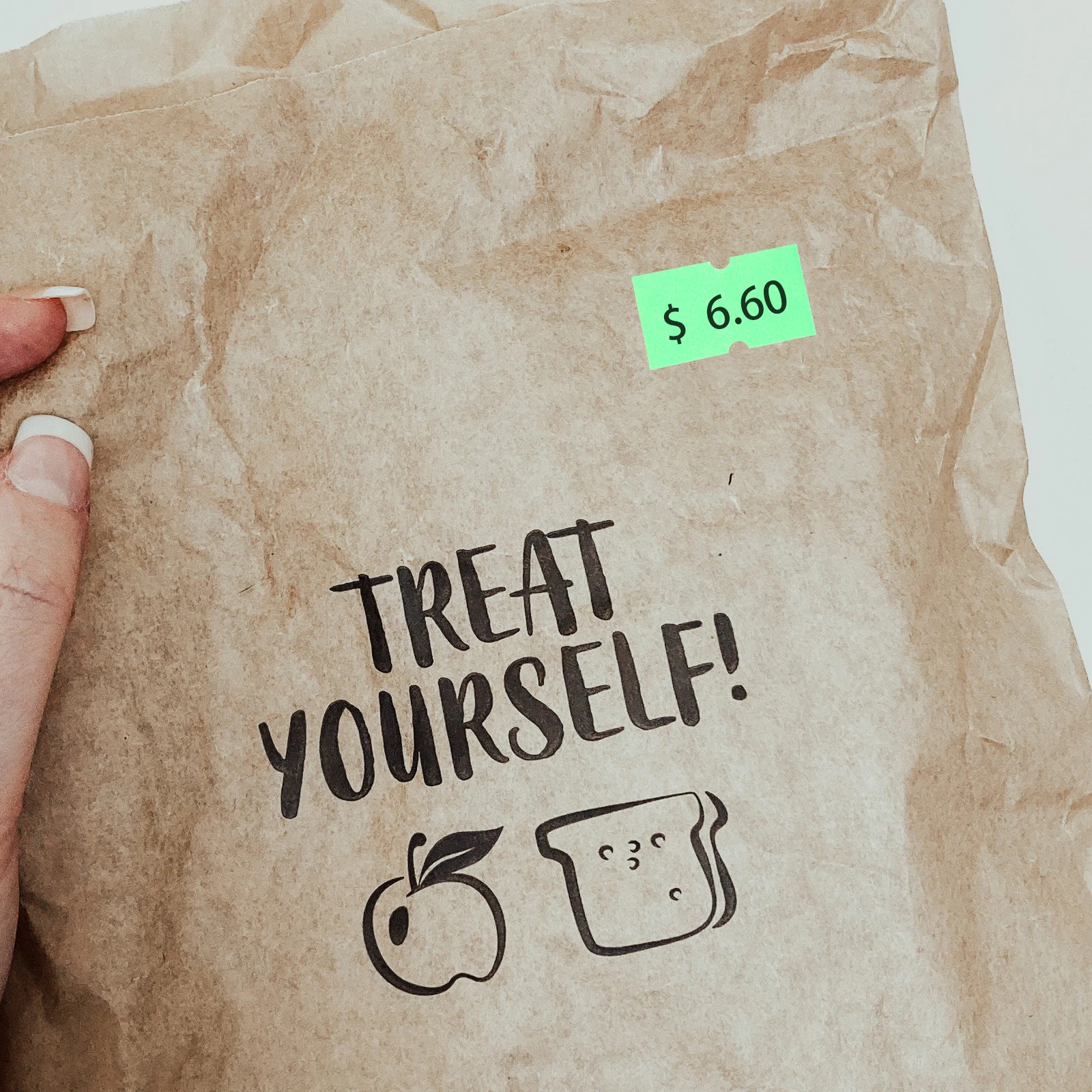 Self-Adhesive Price Label Paper Tags Clear Fast Drying Stickers for Retail Store Sale Signs Garage Sales Market Accessories
Self-Adhesive Price Label Paper Tags Clear Fast Drying Stickers for Retail Store Sale Signs Garage Sales Market Accessories