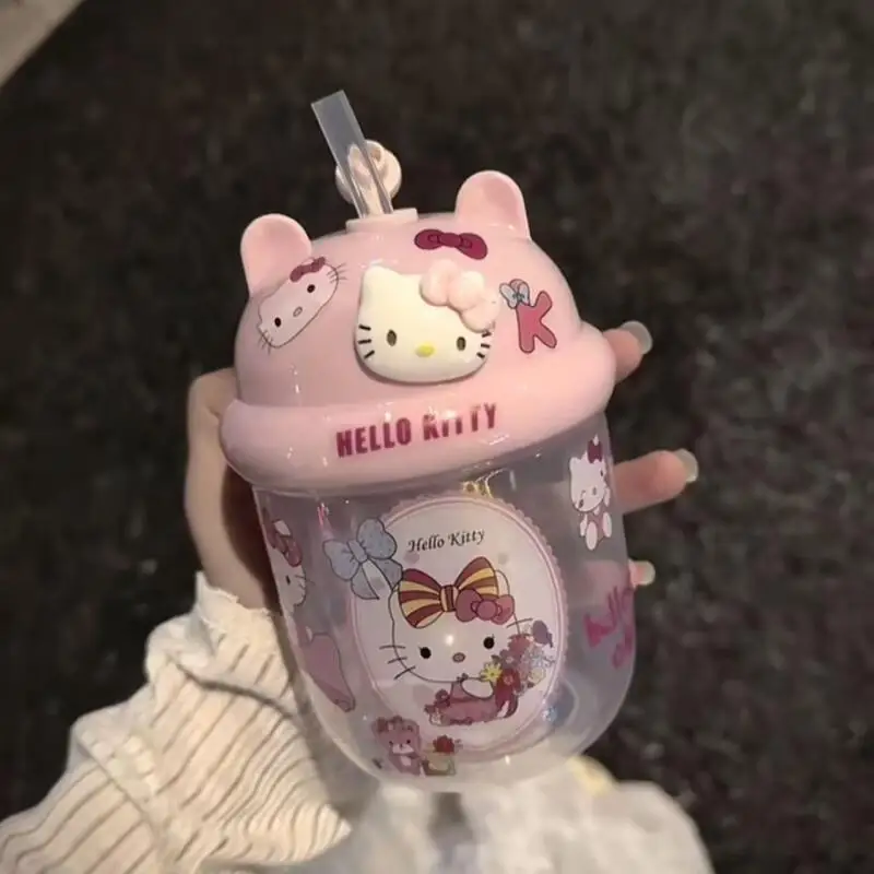 Sanrios Kawaii чашка для воды Hello Kittys, милая чашка, новый стиль, большая емкость, портативная модная, Лидер продаж, креативный мини-подарок на день рождения
Sanrios Kawaii чашка для воды Hello Kittys, милая чашка, новый стиль, большая емкость, портативная модная, Лидер продаж, креативный мини-подарок на день рождения