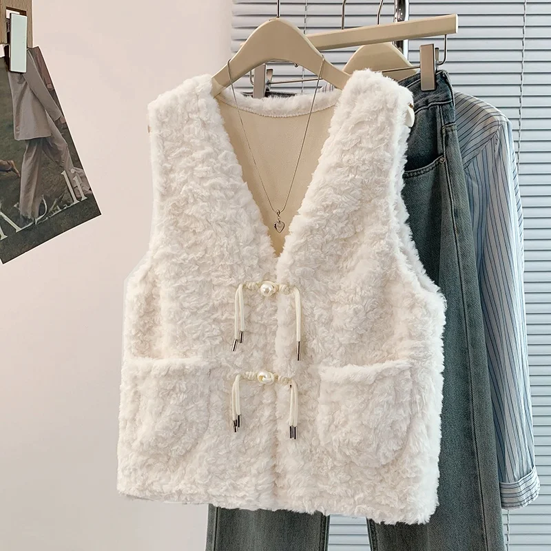 Autumn Winter Lightweight Warmthl Svel Oversized Women's Vest Faionable oulder Pad Jaet V Ne Single Button
Autumn Winter Lightweight Warmthl Svel Oversized Women's Vest Faionable oulder Pad Jaet V Ne Single Button