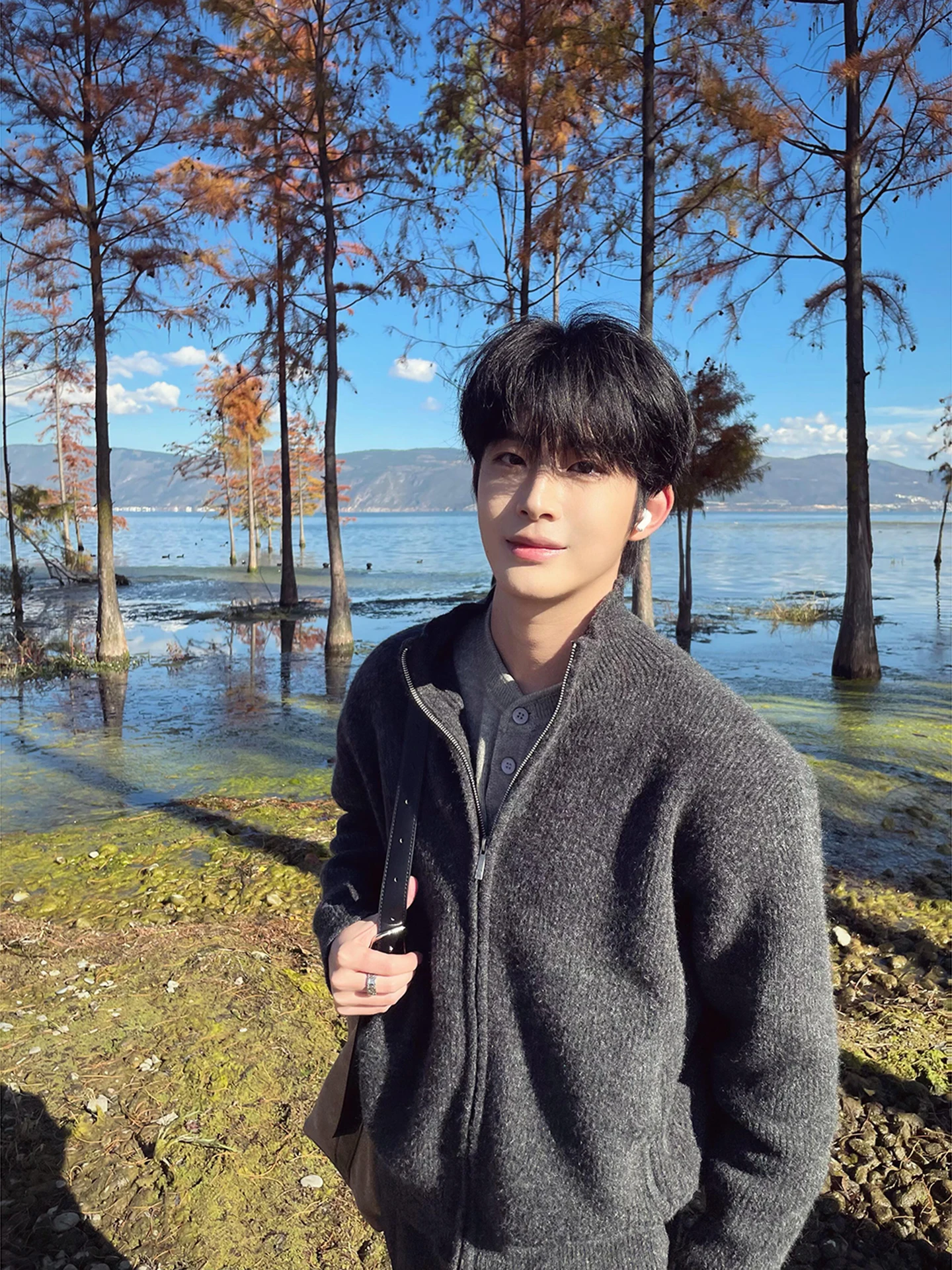 Deep ey Stand Collar Open Cardigan Sweater Men's Autumn Winter Thi Long Sve Soft Cozy Knitted Outerwear Casual Sle
Deep ey Stand Collar Open Cardigan Sweater Men's Autumn Winter Thi Long Sve Soft Cozy Knitted Outerwear Casual Sle