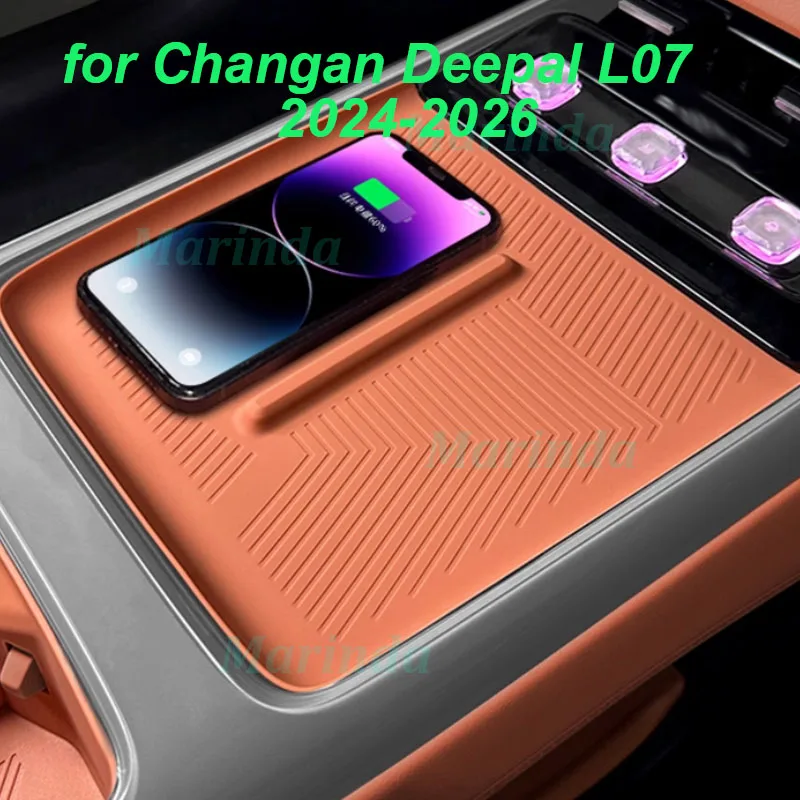 For Deepal L07 2024-2026 Car Center Wireless Charging Silicone Pad Central Console Anti-slip Protective Mat Interior Accessories
For Deepal L07 2024-2026 Car Center Wireless Charging Silicone Pad Central Console Anti-slip Protective Mat Interior Accessories
