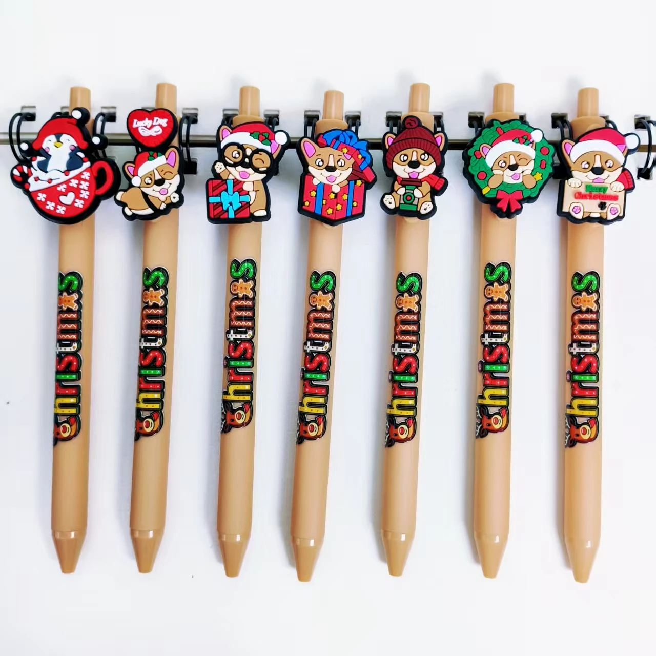 8 шт./16 шт., рождественская ручка для печати в форме веселой собаки, праздничный подарок, канцелярские принадлежности, выдвижная нейтральная ручка
8 шт./16 шт., рождественская ручка для печати в форме веселой собаки, праздничный подарок, канцелярские принадлежности, выдвижная нейтральная ручка