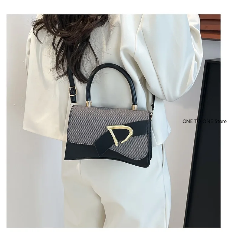 Women's Bags, Hand-held Spliced Contrasting Crossbody Bag, Fashion and Versatile Simple Casual Single Shoulder Small Square Bag
Women's Bags, Hand-held Spliced Contrasting Crossbody Bag, Fashion and Versatile Simple Casual Single Shoulder Small Square Bag