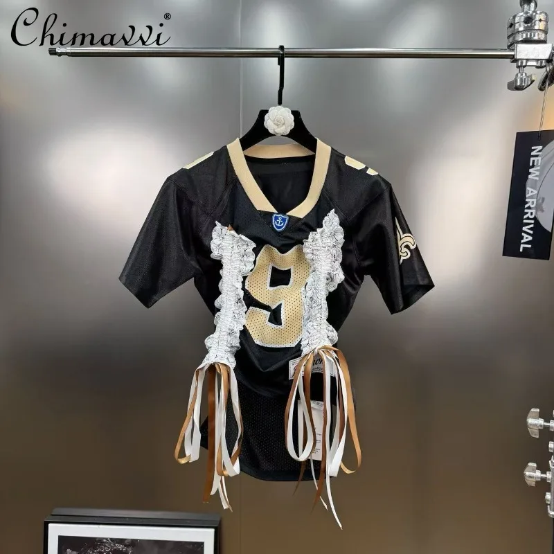 2025 Summer Fashion Splicing Lace V-neck Lace Ribbon Pull-out Design Jersey Short-sleeved T-top For Women
2025 Summer Fashion Splicing Lace V-neck Lace Ribbon Pull-out Design Jersey Short-sleeved T-top For Women