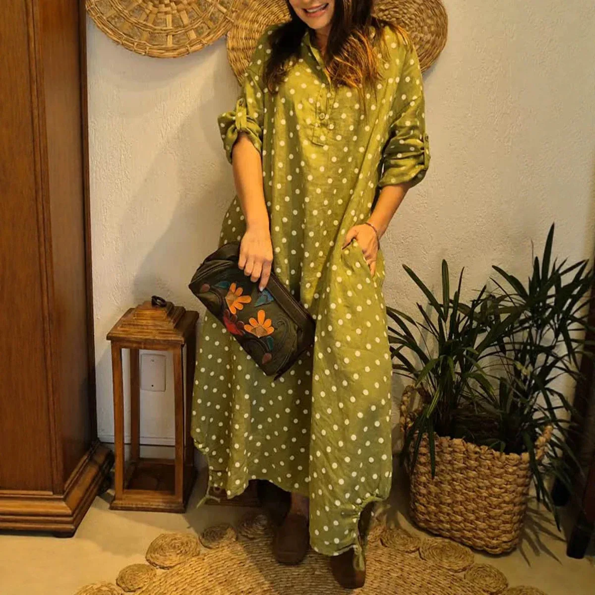 Elegant Polka Dot Dress Women Fashion V Neck Vintage Dresses Spring Summer Chic Floral Party Dresses
Elegant Polka Dot Dress Women Fashion V Neck Vintage Dresses Spring Summer Chic Floral Party Dresses