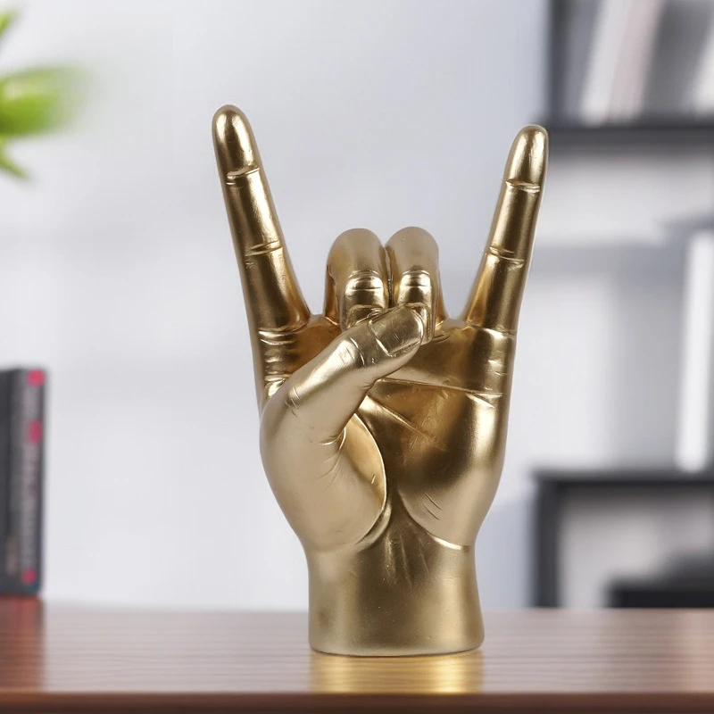 Rock gesture metal figurine, simple resin hand ornament, bar table decoration item, figurine
Rock gesture metal figurine, simple resin hand ornament, bar table decoration item, figurine