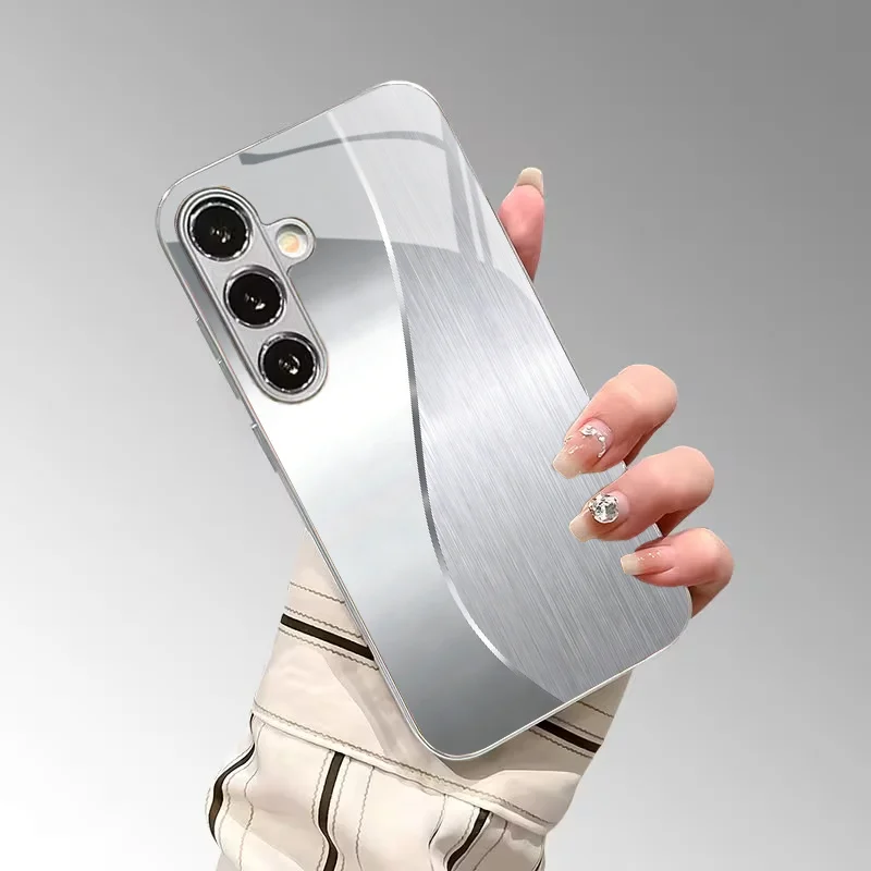 Glossy texture pattern electroplated glass phone case, suitable for Samsung S26/S25/S24/S23/S22/S21/S20 and other models.
Glossy texture pattern electroplated glass phone case, suitable for Samsung S26/S25/S24/S23/S22/S21/S20 and other models.