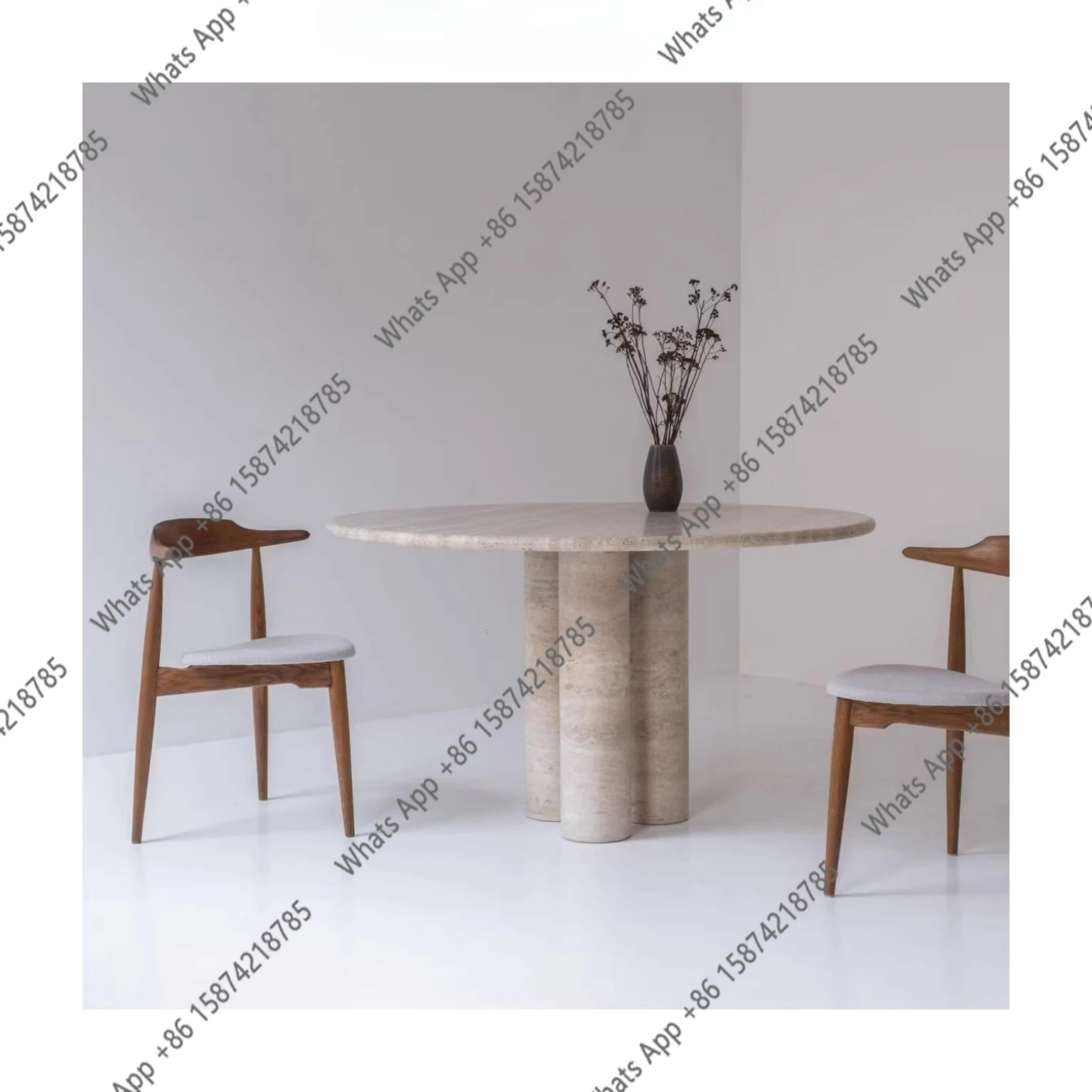 Medieval style designer natural travertine round dining table wind marble club coffee table American country
Medieval style designer natural travertine round dining table wind marble club coffee table American country