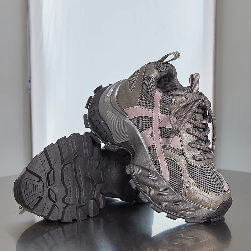 Grey Pink Chunky Hiking Sneakers For Women Breathable Mesh Upper Lace Up Design Round Toe Non Slip Thick Sole Casual Outdoor
Grey Pink Chunky Hiking Sneakers For Women Breathable Mesh Upper Lace Up Design Round Toe Non Slip Thick Sole Casual Outdoor