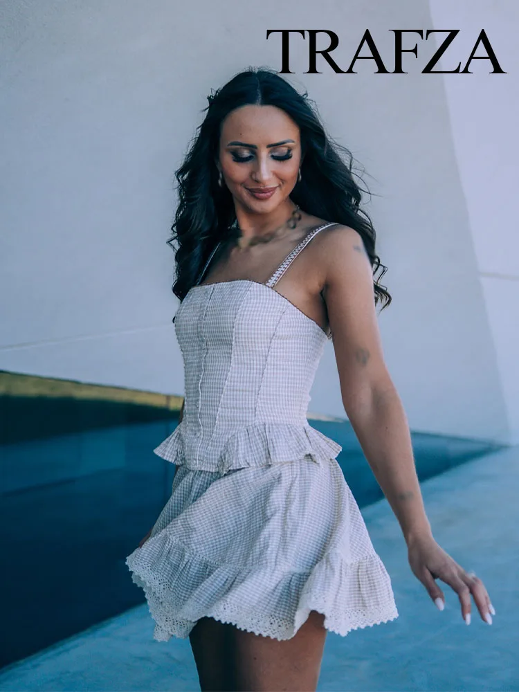 TRAFZA Women Elegant Laminated Decoration Summer Skirt Suit Side Zipper Button Plaid Backless Sling Top+Pleated Mini Skirt
TRAFZA Women Elegant Laminated Decoration Summer Skirt Suit Side Zipper Button Plaid Backless Sling Top+Pleated Mini Skirt