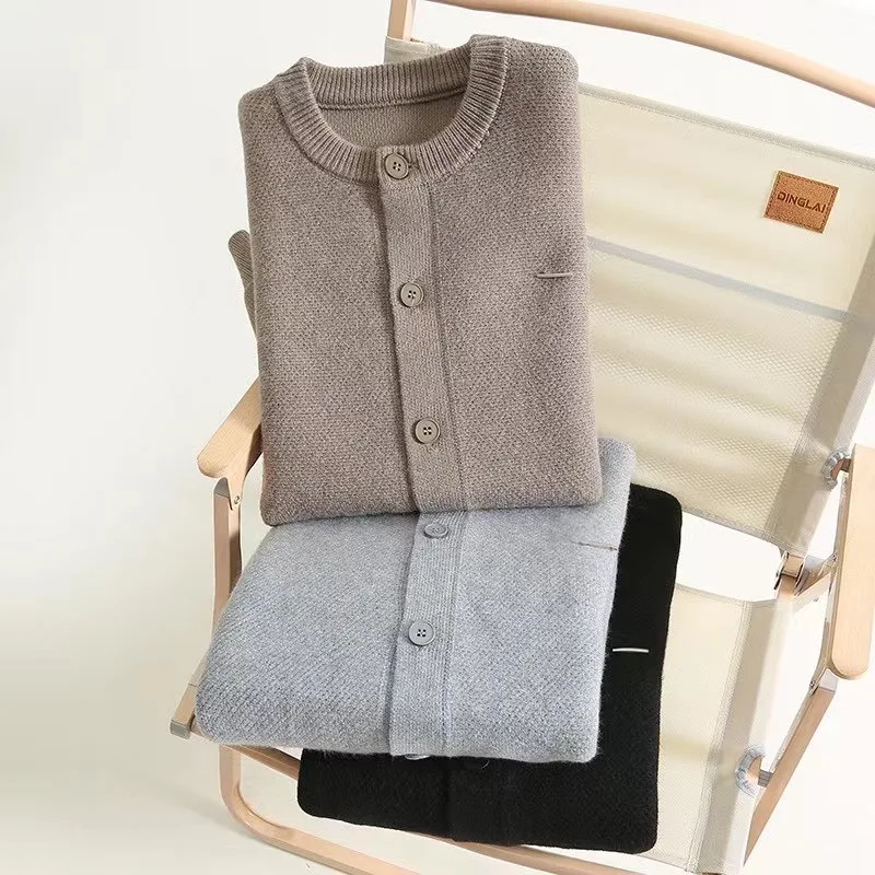 New Early Autumn Men's Retro round Ne Couple Sle Pure Color Knitted Open Cardigan Simple Heavy Long Sve Sweater Jaet
New Early Autumn Men's Retro round Ne Couple Sle Pure Color Knitted Open Cardigan Simple Heavy Long Sve Sweater Jaet