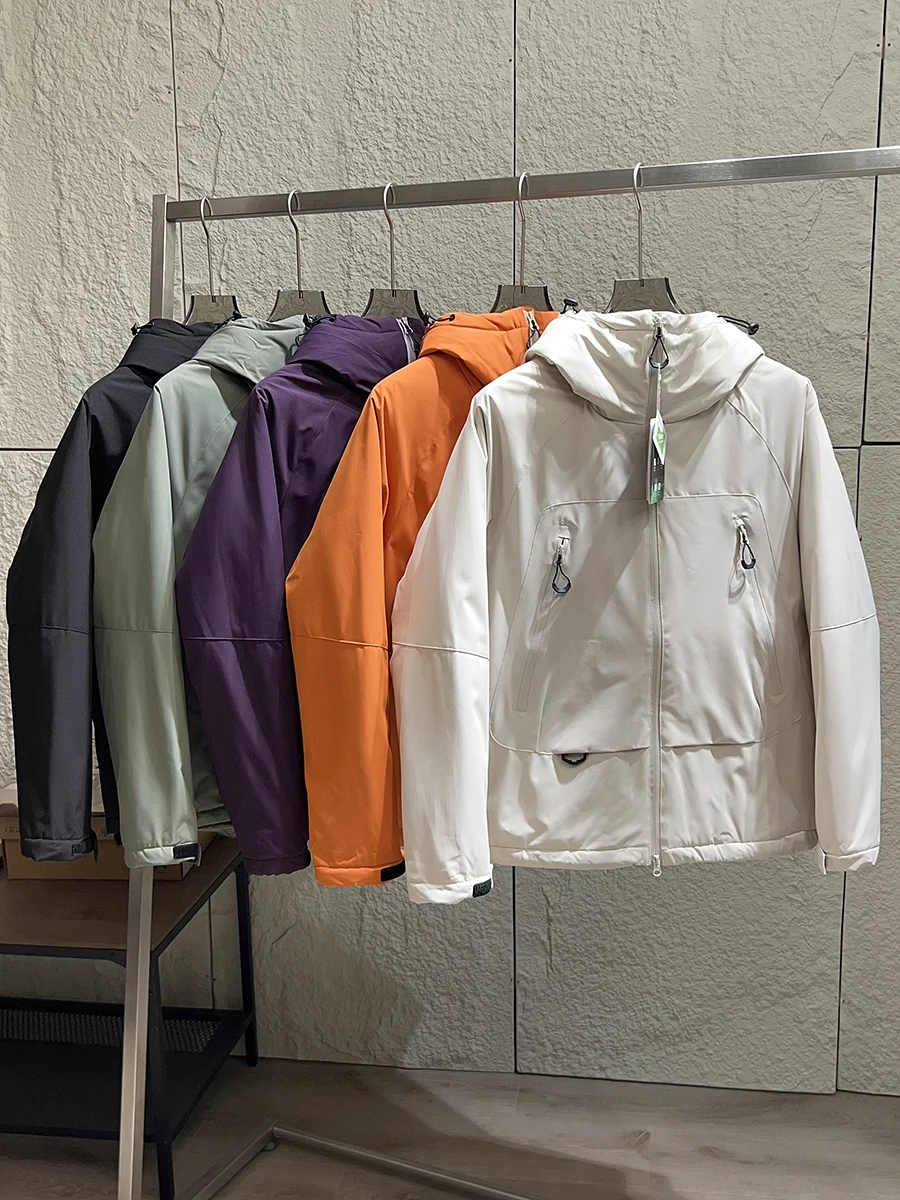 Outdoor Men's Winter Jacket Loose Workwear Windproof Water Repellent Cotton Jacket Hooded Zipper Closure Fashionable Urban Style
Outdoor Men's Winter Jacket Loose Workwear Windproof Water Repellent Cotton Jacket Hooded Zipper Closure Fashionable Urban Style