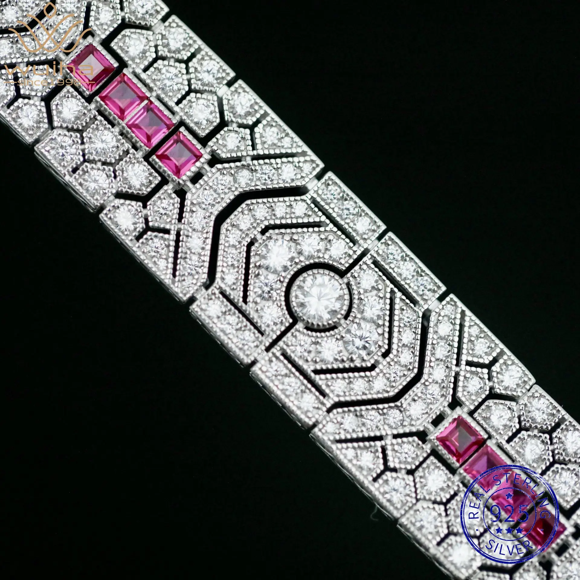 Бриллианты WUIHA 925 пробы Silver Lab Sapphire Ruby High Carbon браслет из драгоценных камней Bangle Коктейльные ювелирные изделия оптом
Бриллианты WUIHA 925 пробы Silver Lab Sapphire Ruby High Carbon браслет из драгоценных камней Bangle Коктейльные ювелирные изделия оптом