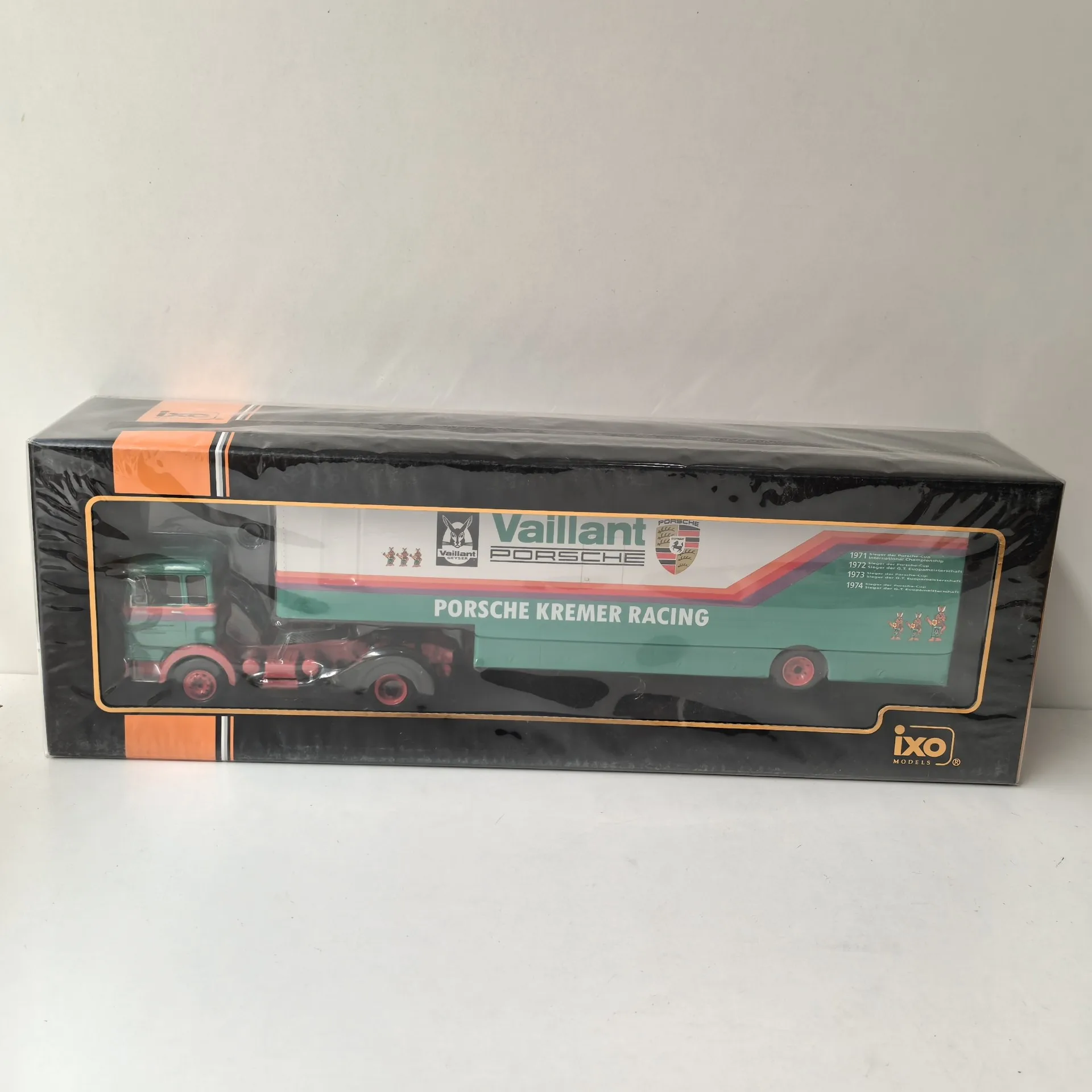 Литой под давлением IXO масштаб 1/34, BENZ LPS 1932 Benz, модель трактора-контейнера, передний сплав, корпус, пластиковый сплав, модель автомобиля, Коллекционная игрушка 
Литой под давлением IXO масштаб 1/34, BENZ LPS 1932 Benz, модель трактора-контейнера, передний сплав, корпус, пластиковый сплав, модель автомобиля, Коллекционная игрушка