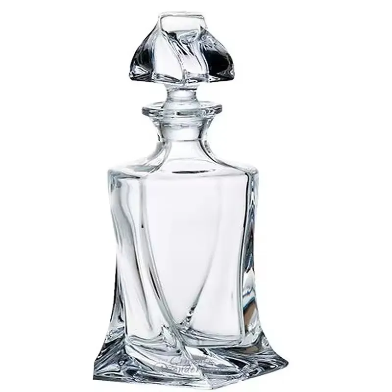 Luxury Crystal Glass Whiskey Decanter, Lead-Free Whiskey Liquor for Alcohol, Bourbon, Scotch 27.05 oz
Luxury Crystal Glass Whiskey Decanter, Lead-Free Whiskey Liquor for Alcohol, Bourbon, Scotch 27.05 oz