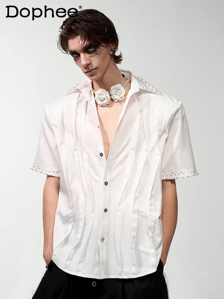High-end Hot Diamond Pearl Shoulder Pad Short-sleeve Shirts Men's 2025 Summer New Pleated Design Tops Fashion Versatile Shirt
High-end Hot Diamond Pearl Shoulder Pad Short-sleeve Shirts Men's 2025 Summer New Pleated Design Tops Fashion Versatile Shirt